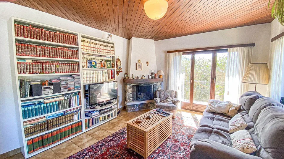 Grande casa unifamiliare con giardino e vista sui Castelli di Bellinzona – foto 7 di 22