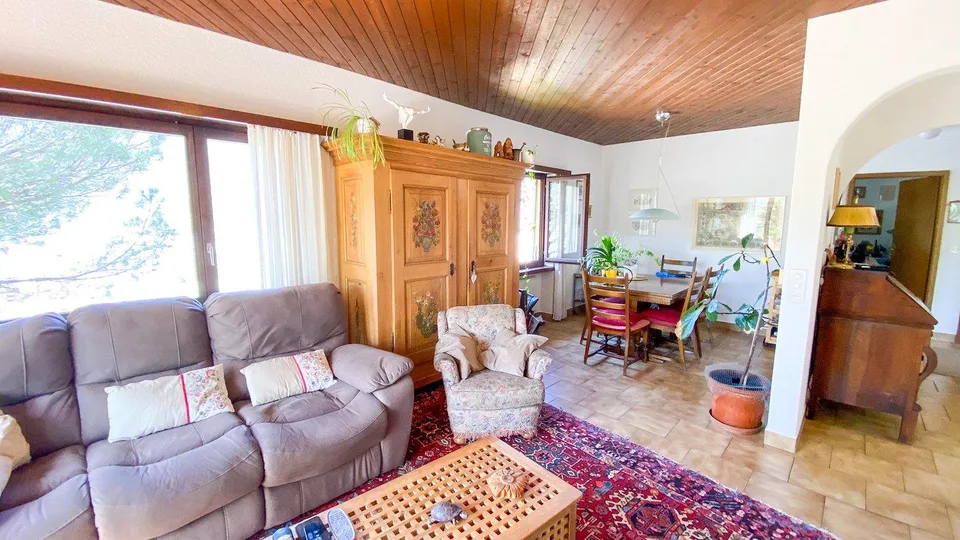 Grande casa unifamiliare con giardino e vista sui Castelli di Bellinzona – foto 8 di 22
