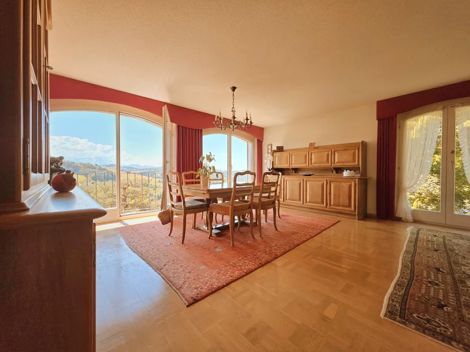 Charmantes 8.5-Zimmer-Einfamilienhaus an privilegierter Südhanglage – photo 15 of 22