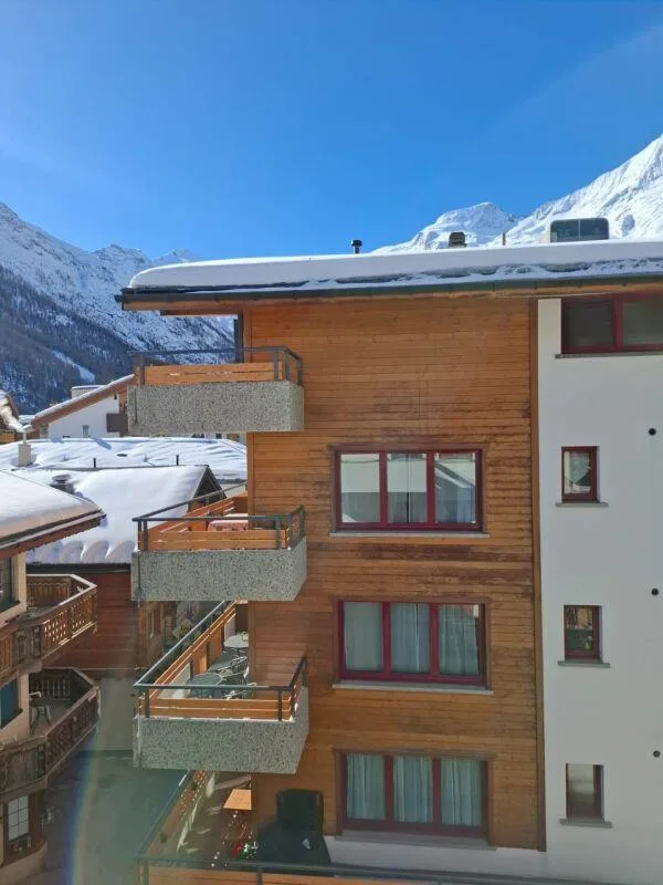 Domino Chalet des Alpes Construction 2026. Résidence secondaire classique sans obligation de location. Réservé. – photo 11 sur 17