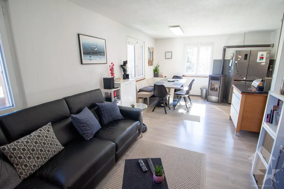 Superbe chalet de 4.5 pièces sur un terrain de 6'876 m2 – Foto 29 von 30