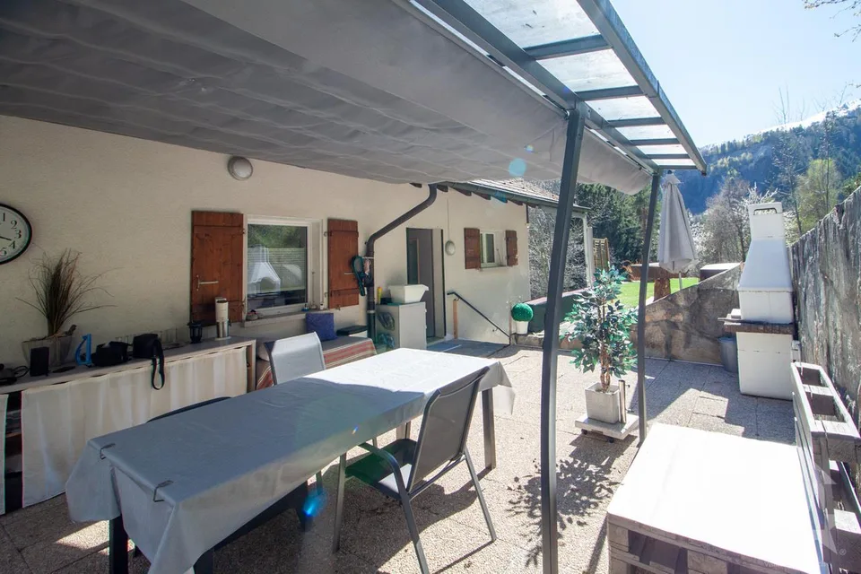 Superbe chalet de 4.5 pièces sur un terrain de 6'876 m2 – Foto 22 von 30