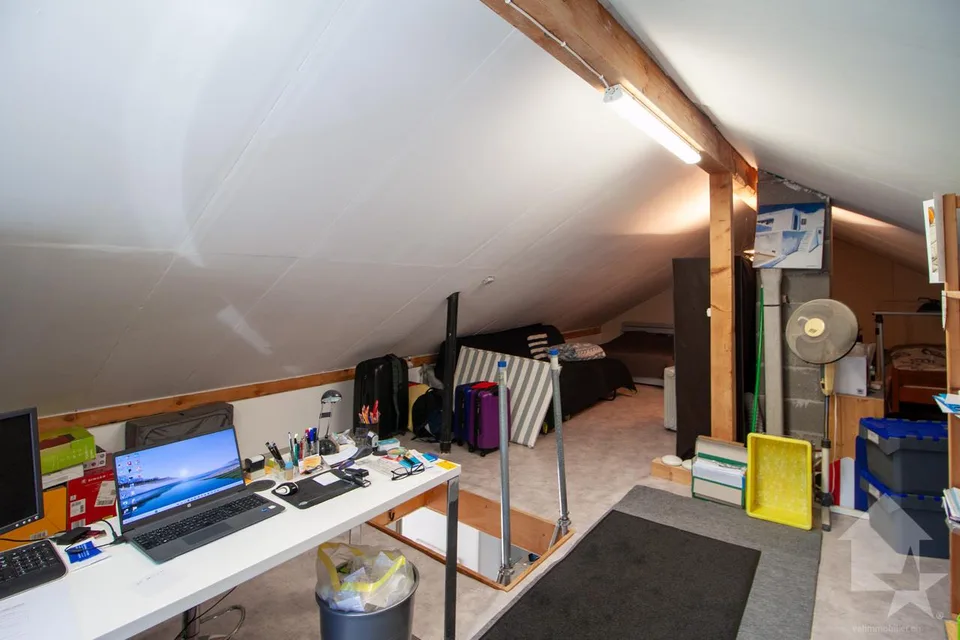 Superbe chalet de 4.5 pièces sur un terrain de 6'876 m2 – Foto 24 von 30