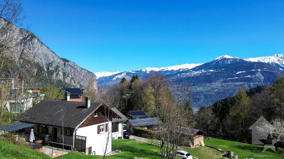 Superbe chalet de 4.5 pièces sur un terrain de 6'876 m2 – Foto 15 von 30