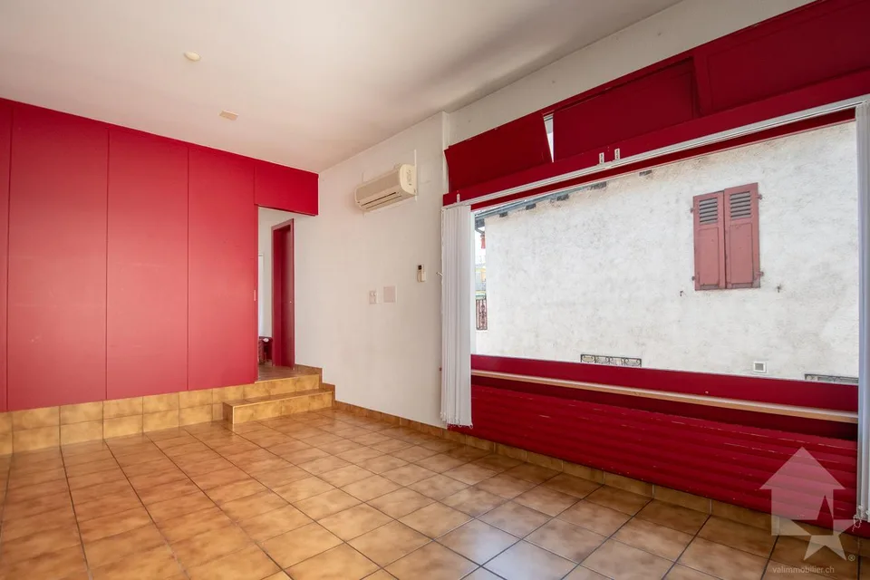 Casa di villaggio nel cuore di Fully da ristrutturare