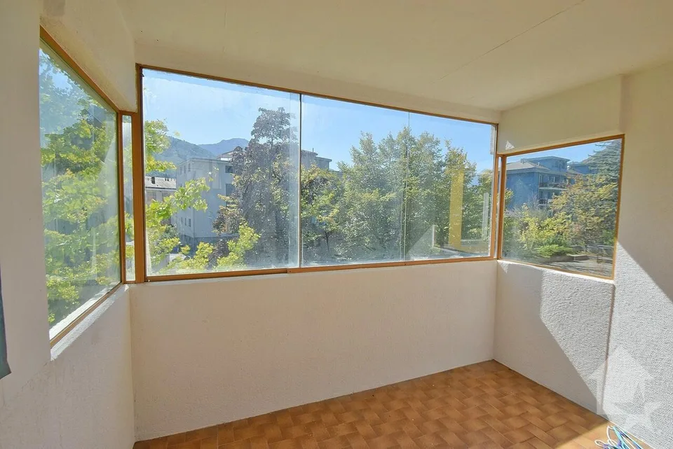 In the center of Sion 4.5 rooms with a parking space included