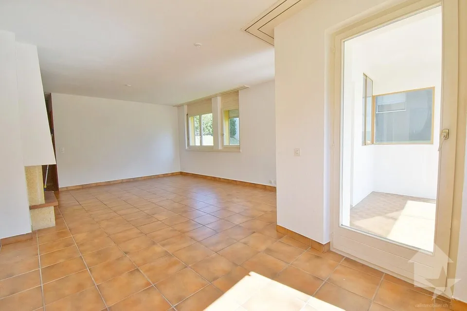 In the center of Sion 4.5 rooms with a parking space included