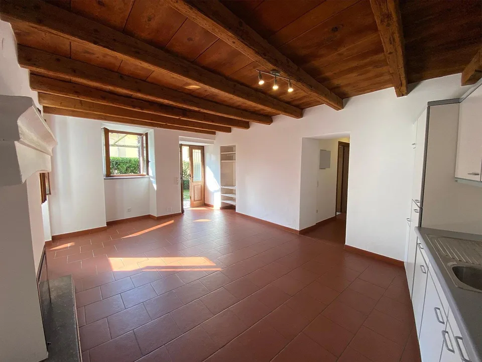 3.5 con giardino nel nucleo di Solduno a Locarno - 3.5 Gartenwohnung – photo 10 sur 25
