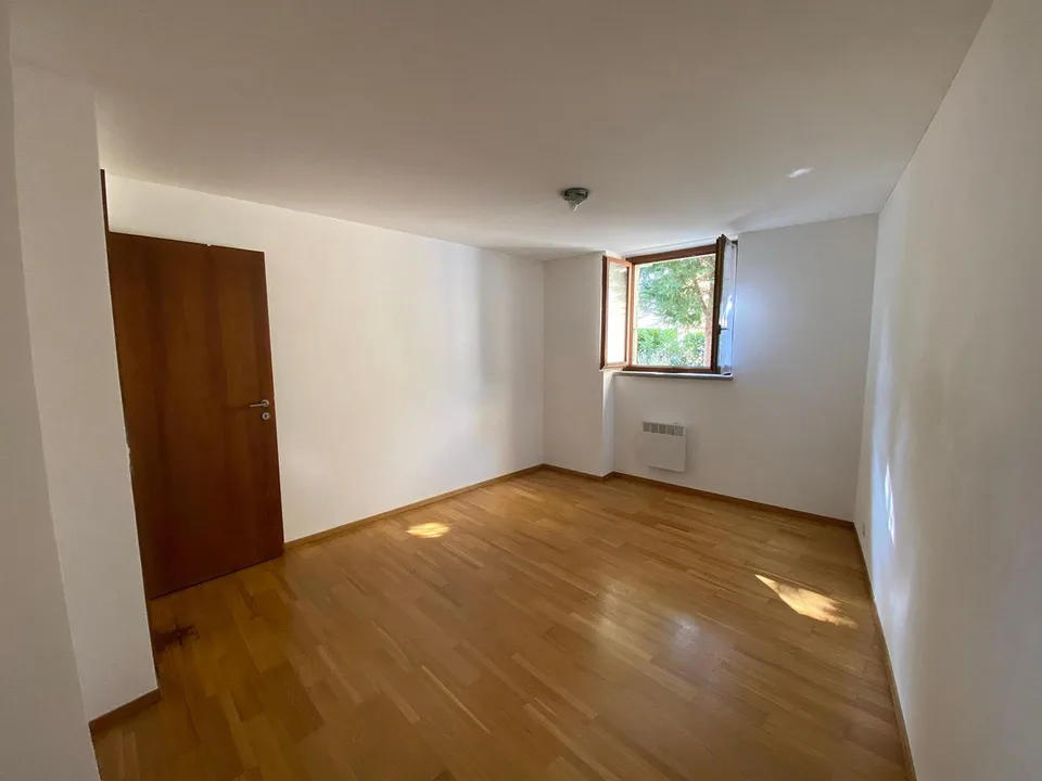 3.5 con giardino nel nucleo di Solduno a Locarno - 3.5 Gartenwohnung – photo 13 sur 25