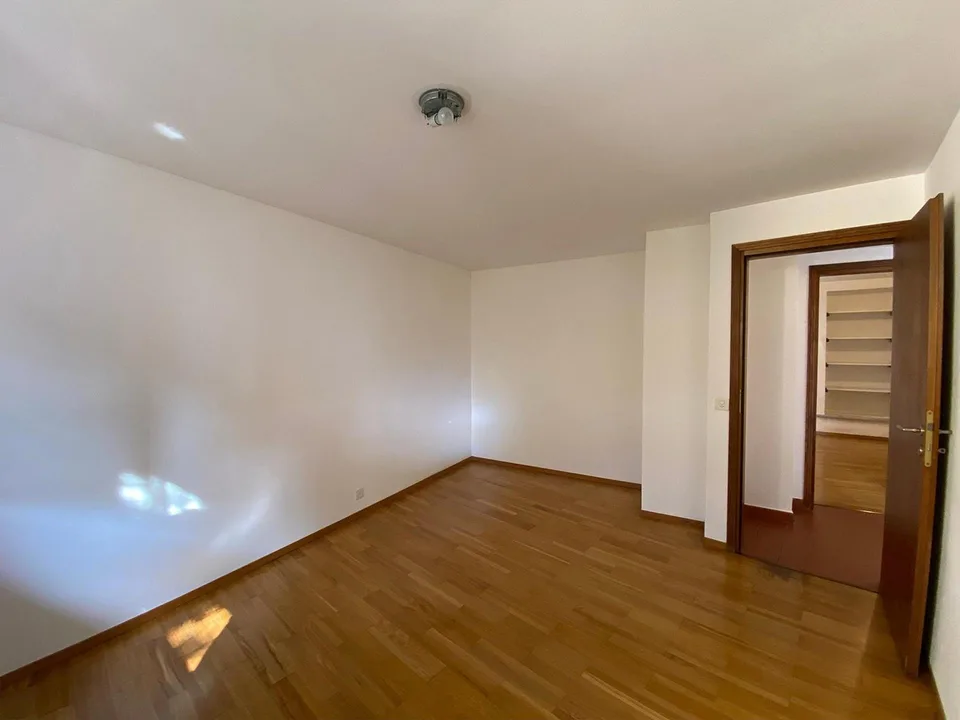 3.5 con giardino nel nucleo di Solduno a Locarno - 3.5 Gartenwohnung – photo 16 sur 25
