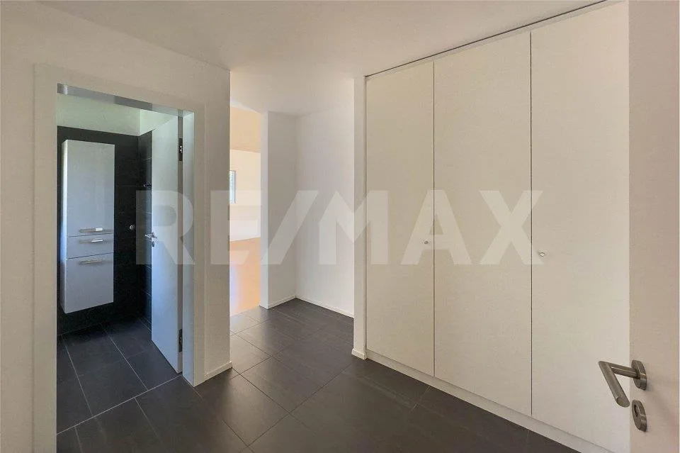 Luminoso appartamento di 4.5 locali all'ultimo piano – Foto 10 von 13