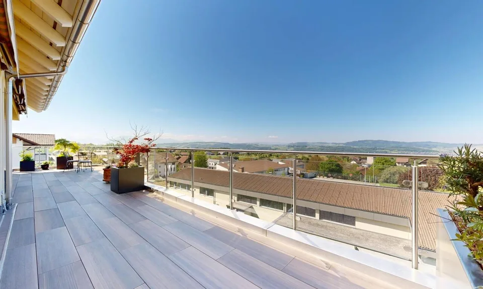 Exklusive Attika-Maisonette mit Panorama-Aussicht