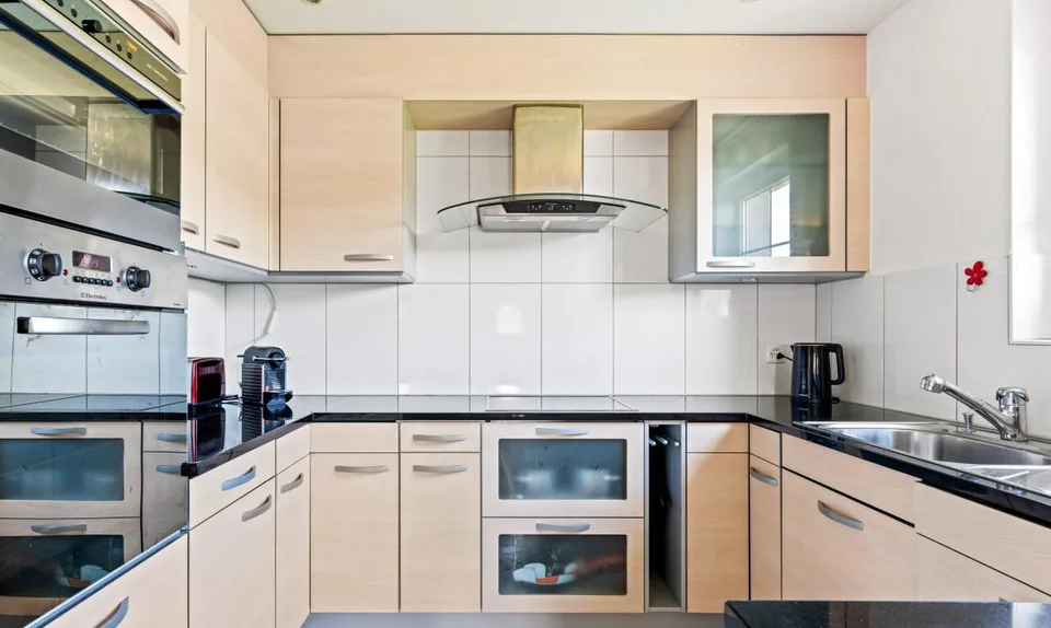 Helle 5.5-Zimmer-Dach-Maisonette-Wohnung mit Ausblick