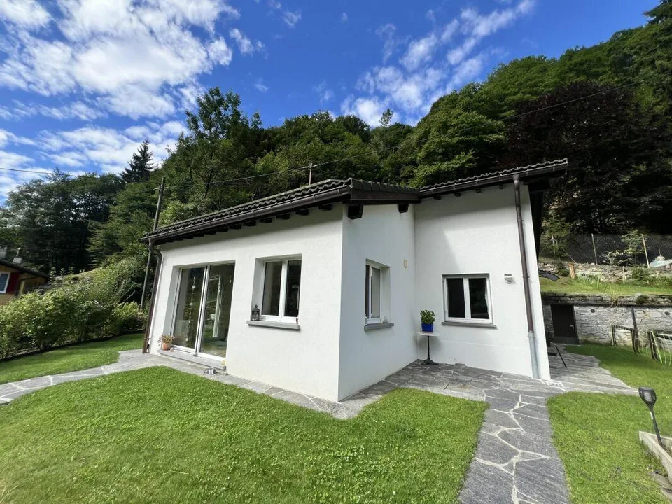 Casa Unifamiliare di 4.5 locali con giardino e terreno