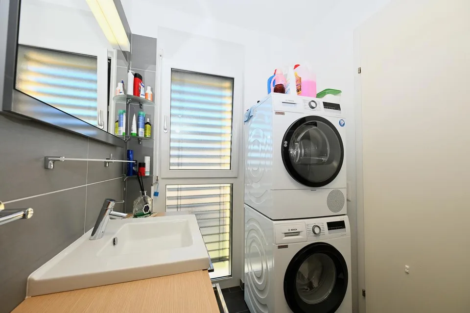 4.5 Zimmer Attikawohnung in Pregassona – Foto 15 von 19