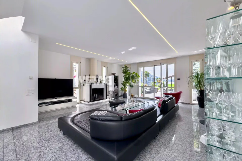 Lugano-Agno: Elegante Villa mit Panorama-Infinity-Pool, Sauna & wei...