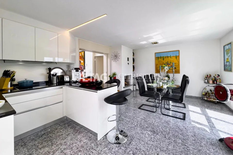 Lugano-Agno: Elegante Villa mit Panorama-Infinity-Pool, Sauna & wei...
