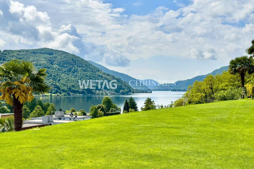 Lugano-Agno: Elegante Villa mit Panorama-Infinity-Pool, Sauna & wei...