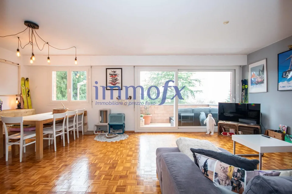 Wohnung mit 3.5 Zimmern und Panoramablick in Paradiso