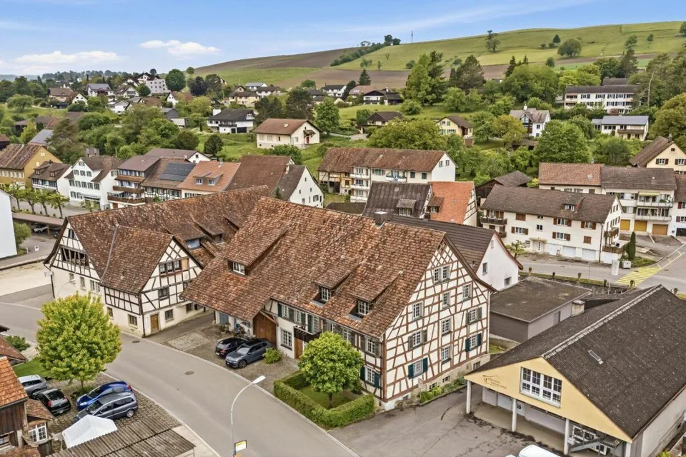 Wohnen im historischen Riegelhaus - charmant & grosszügig