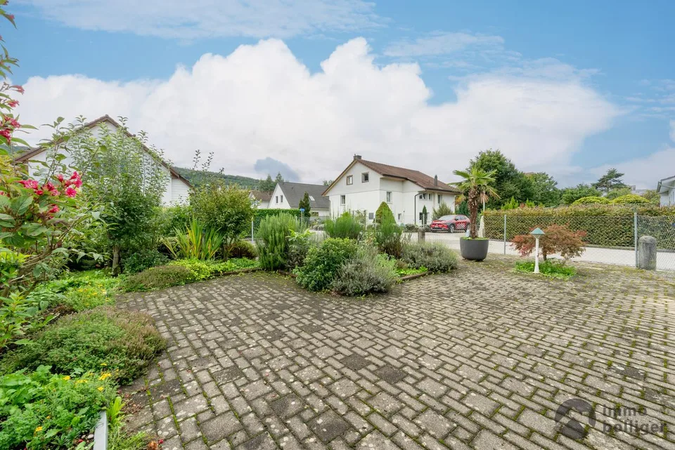 Maison charmante avec grand jardin - beaucoup d'espace pour vos idées, détente, conception créative et élevage d'animaux de compagnie