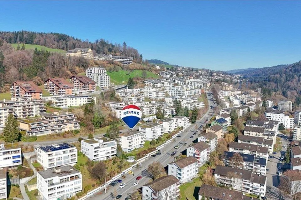 Appartement 4½ pièces avec vue sur le lac et les montagnes