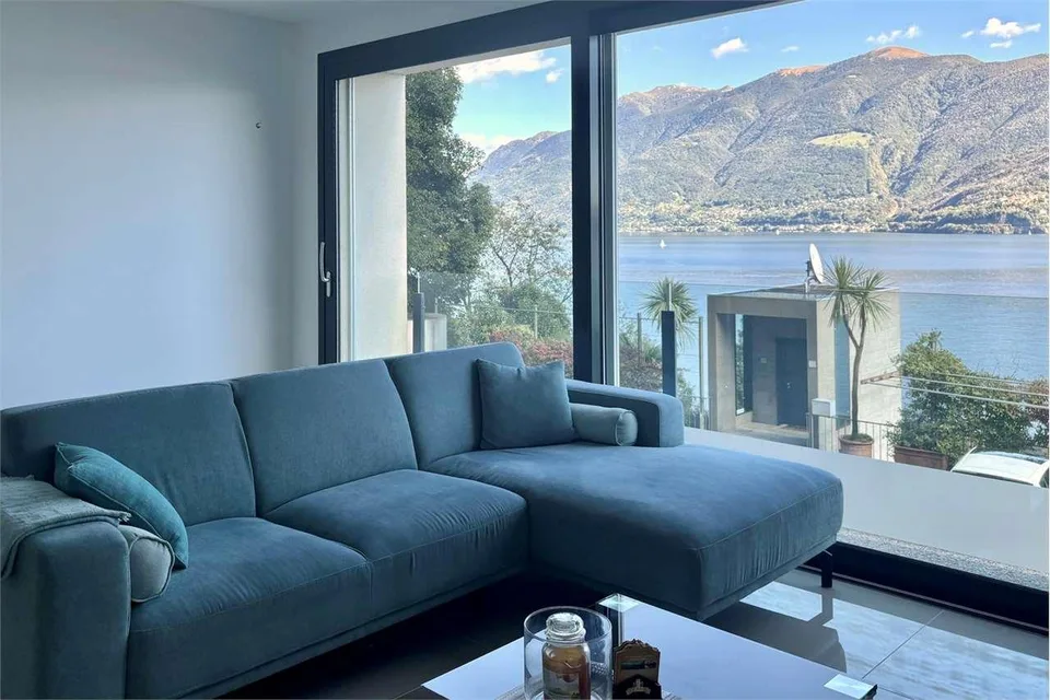Esclusivo appartamento con vista mozzafiato sul Lago Maggiore
