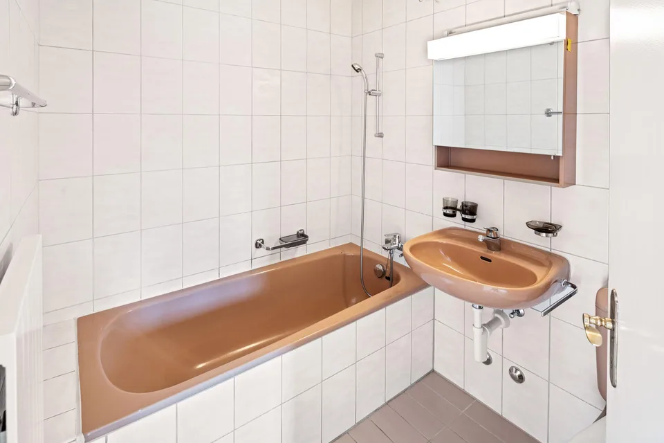 Appartement mansardé confortable dans une petite maison multifamiliale