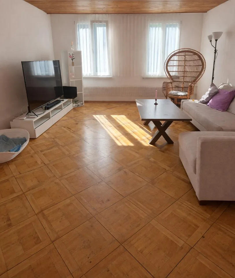 Appartement lumineux 4,5 pièces avec superbe vue et balcon