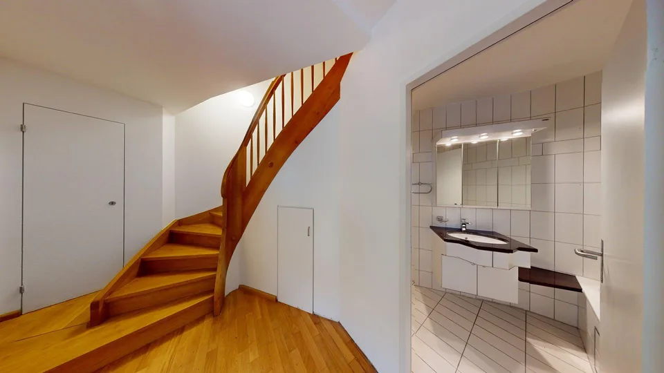 Schöne Altbauwohnung im Herzen von Basel