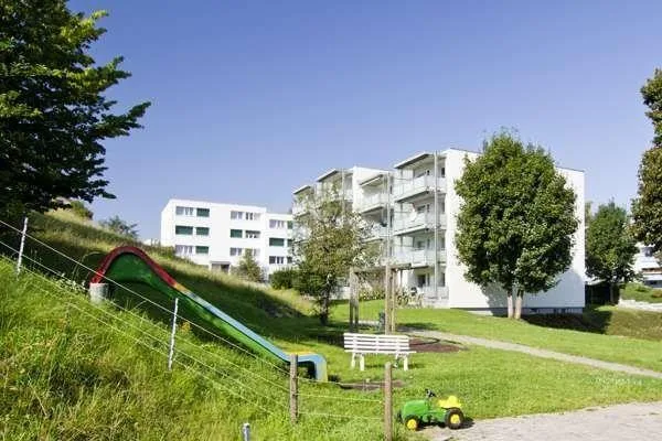Charming 2.5 room ground floor apartment with terrace