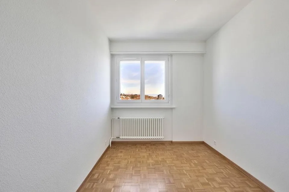 Prächtige 5-Zimmer-Wohnung, nahe allen Annehmlichkeiten
