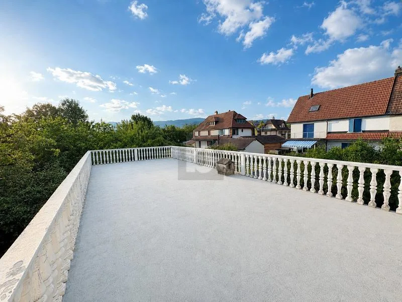 GROSSE TERRASSE AN RUHIGER LAGE
