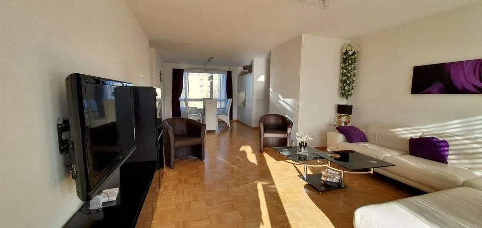 Incantevole appartamento di 3,5 locali con bella vista libera!