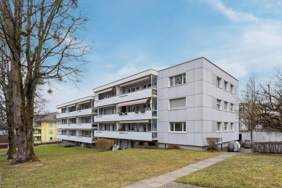 Grosszügige Wohnung in Stadtnähe!