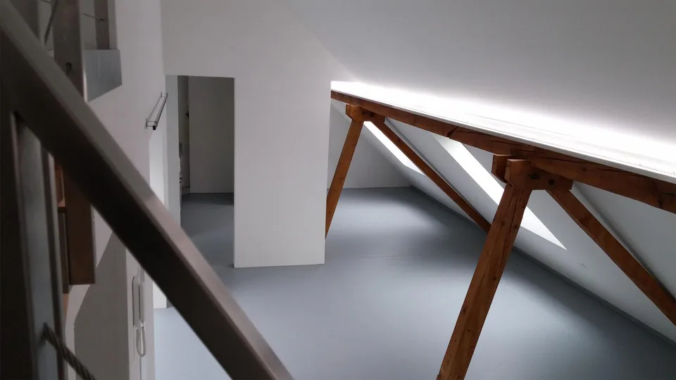 Moderne, helle Loftwohnung im Stedtli