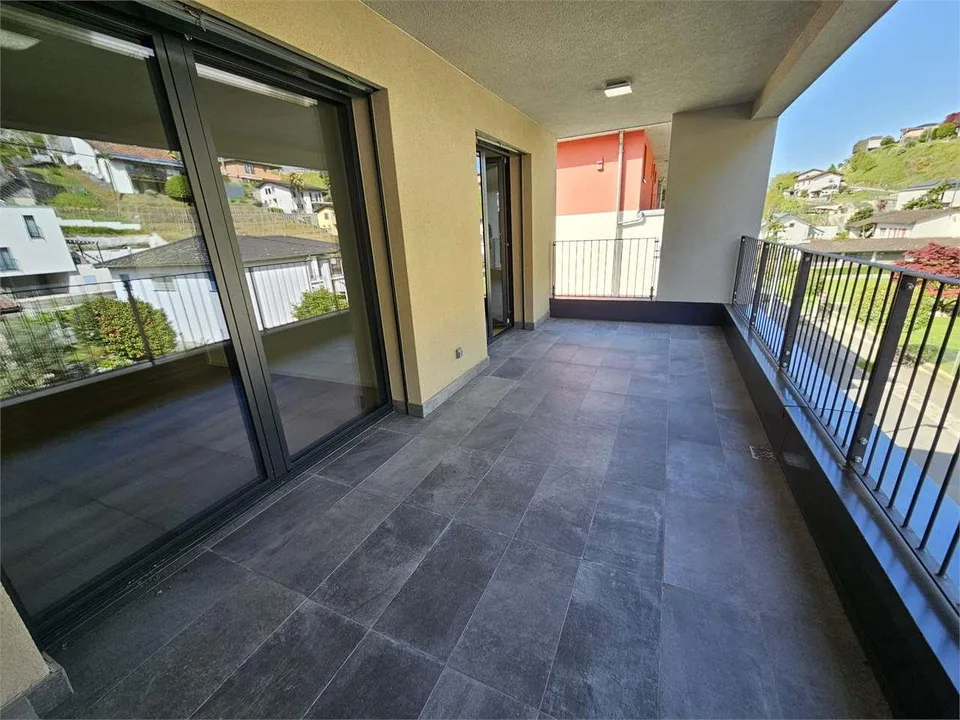 Gudo, rent 2.5 rooms with terrace