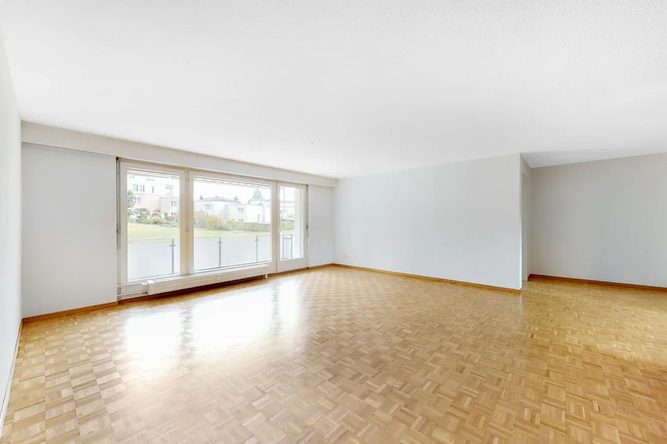 Tolle Wohnung mit Weitsicht auf Berikon