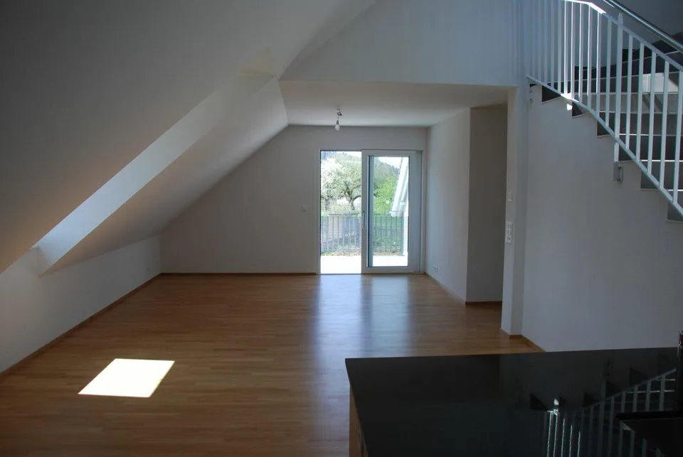 Appartement-maisonnette moderne et lumineux 4.5 pièces