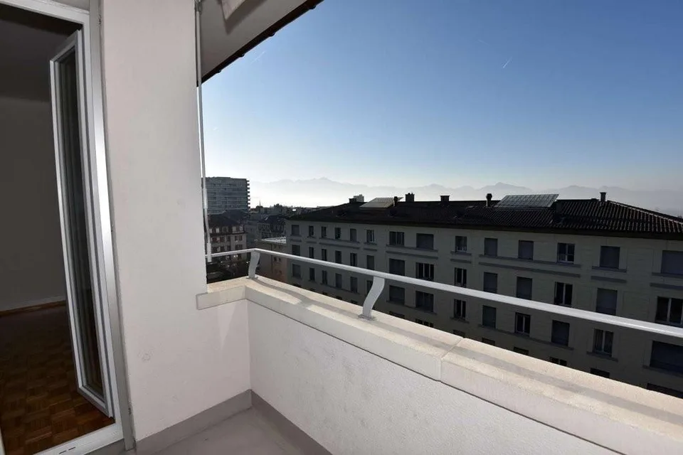 Schönes Viertel Beaulieu, hübsche 2-Zimmer-Wohnung – Foto 7 von 10