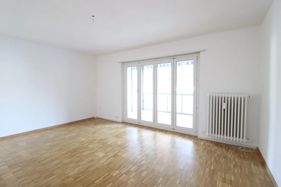 Grosszügige 4.5-Zimmerwohnung zu vermieten