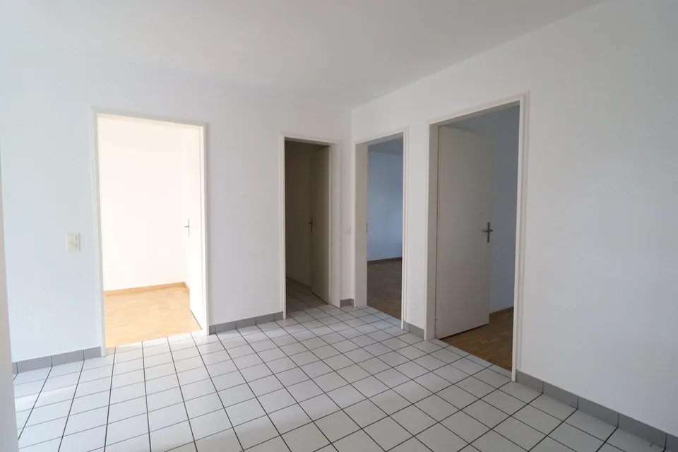 Grosszügige 4.5-Zimmerwohnung zu vermieten