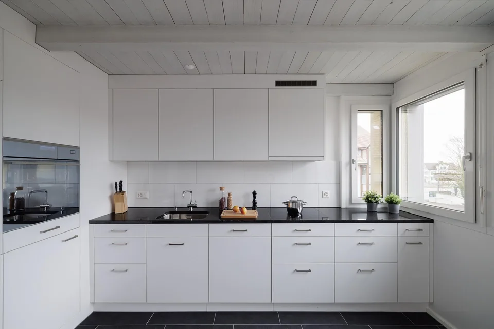 Moderne Wohnung mit Gemeinschaftspool!