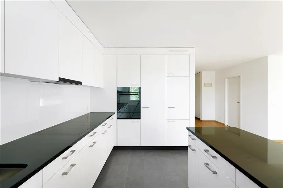 helle, morderne Wohnung in Binningen – Foto 6 von 12