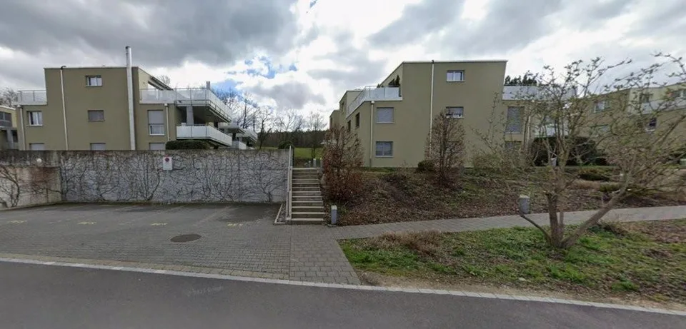 Moderne Attikawohnung an ruhiger Lage zu vermieten