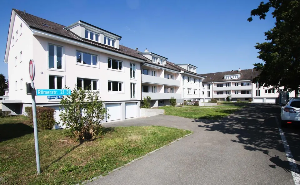 Prachtvolle 2-Zimmer-Wohnung im Herzen von Reinach BL