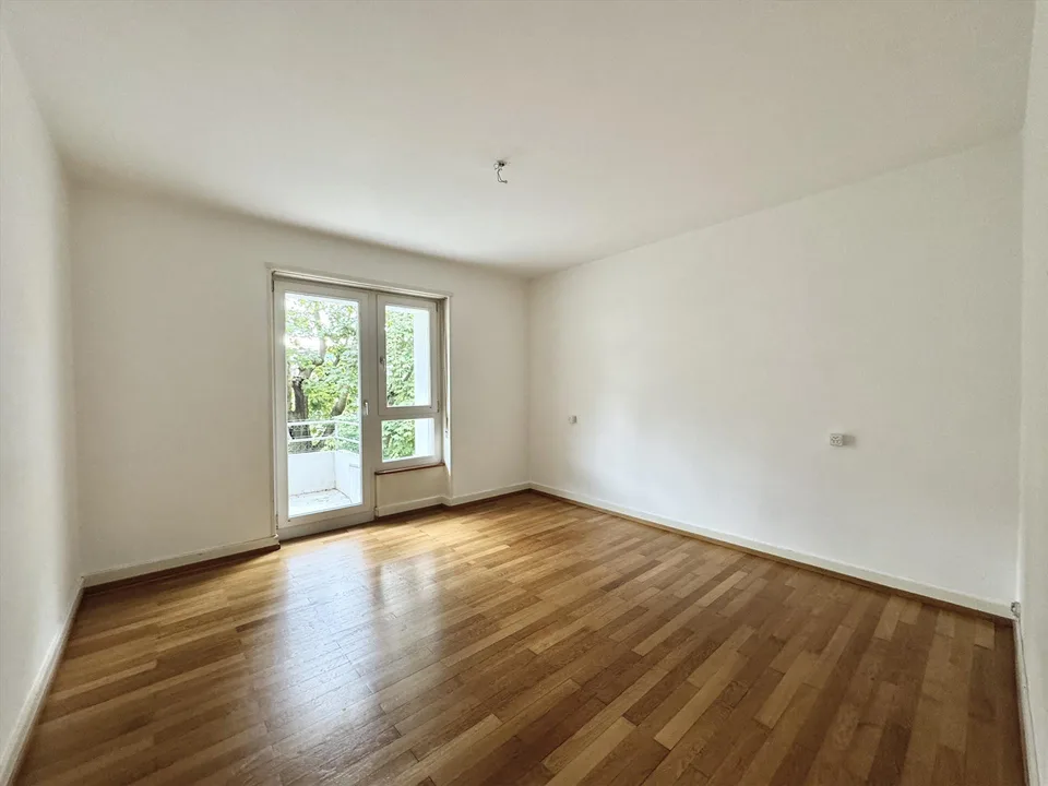 La tua nuova casa tra città e Reno