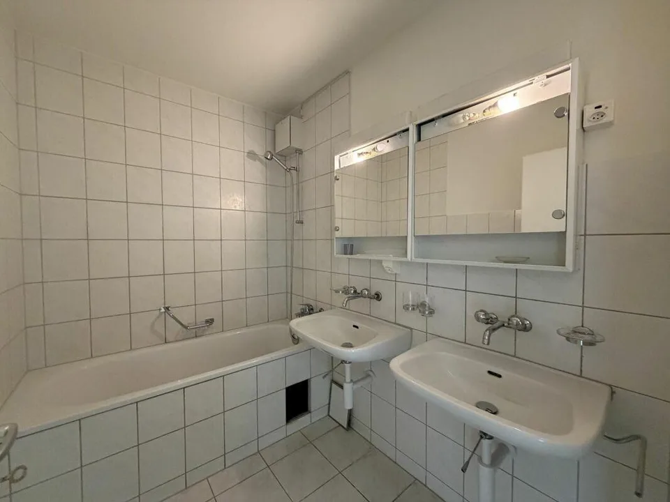 4,5 locali al 1° piano a Laufen – foto 8 di 12