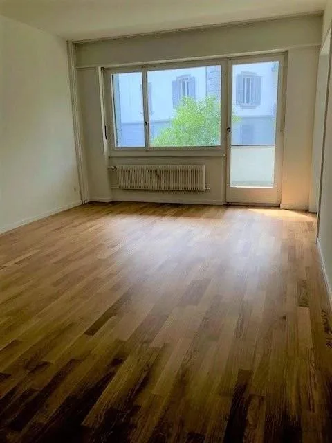 Appartamento di 2,5 locali a 49m² situato in centro, al piano terra