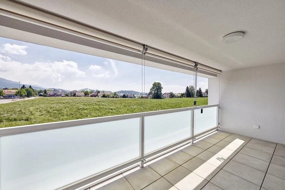 Charmant appartement moderne et lumineux de 3,5 pièces à Tentlingen